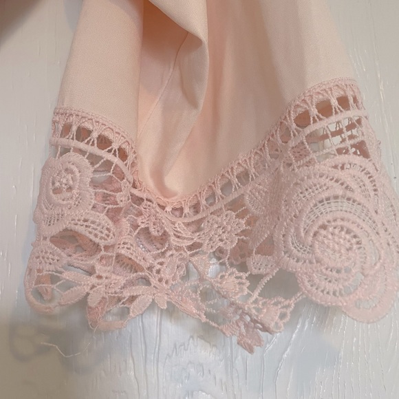 Tanini Lace Light Pink Robe, Size OS - Picture 3 of 8